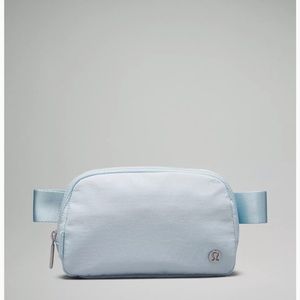 Lululemon brand new with tags Everywhere Belt Bag 1L